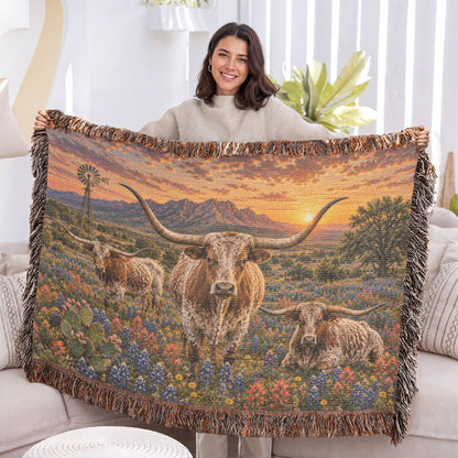 Texas Longhorn Woven Blanket – Western Sunset Throw, Bluebonnet Ranch Decor